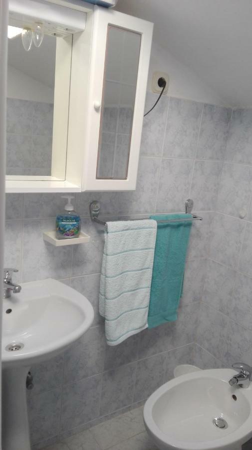 Apartmani Zmiric פרימוסטן מראה חיצוני תמונה
